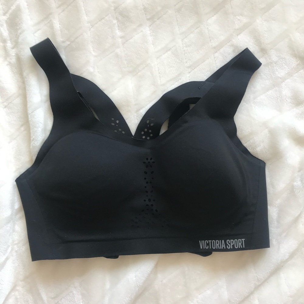 Victoria’s Secret push-up sports bra